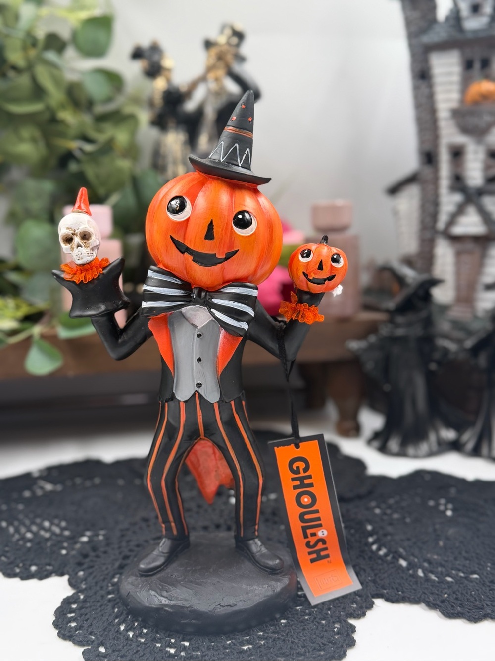 ghoulish vintage dapper pumpkin man jester halloween figurine htf
